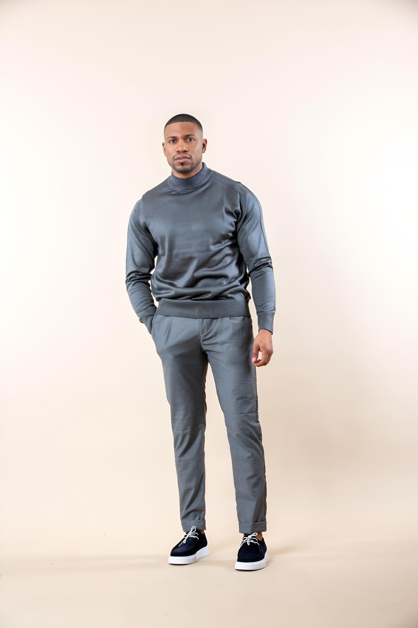 ULD blanding turtle neck